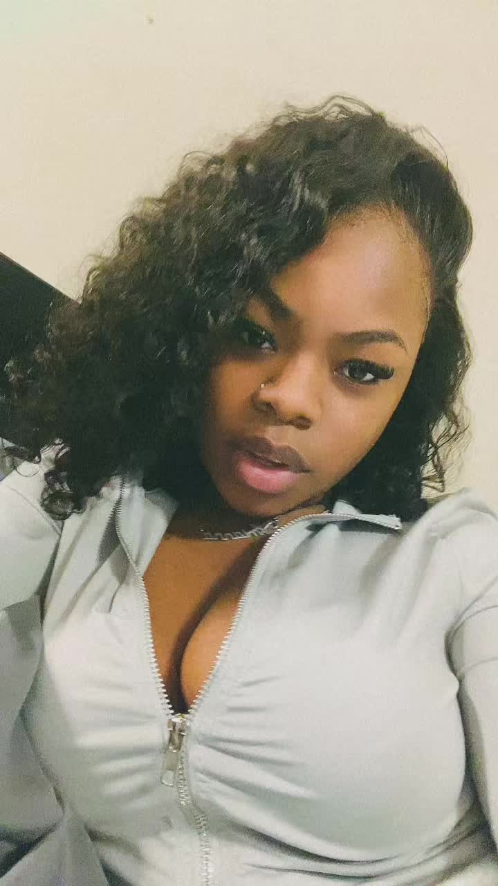@Ariii