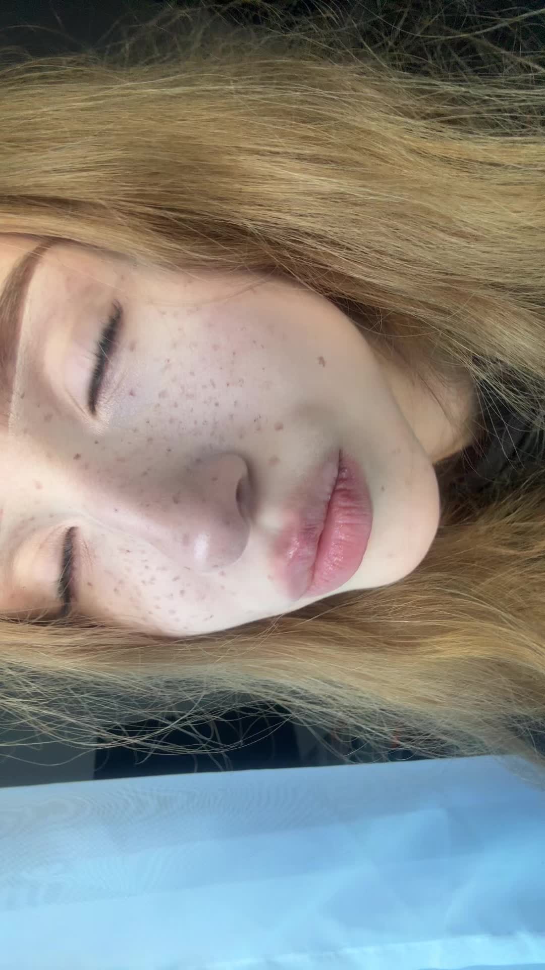 @ее