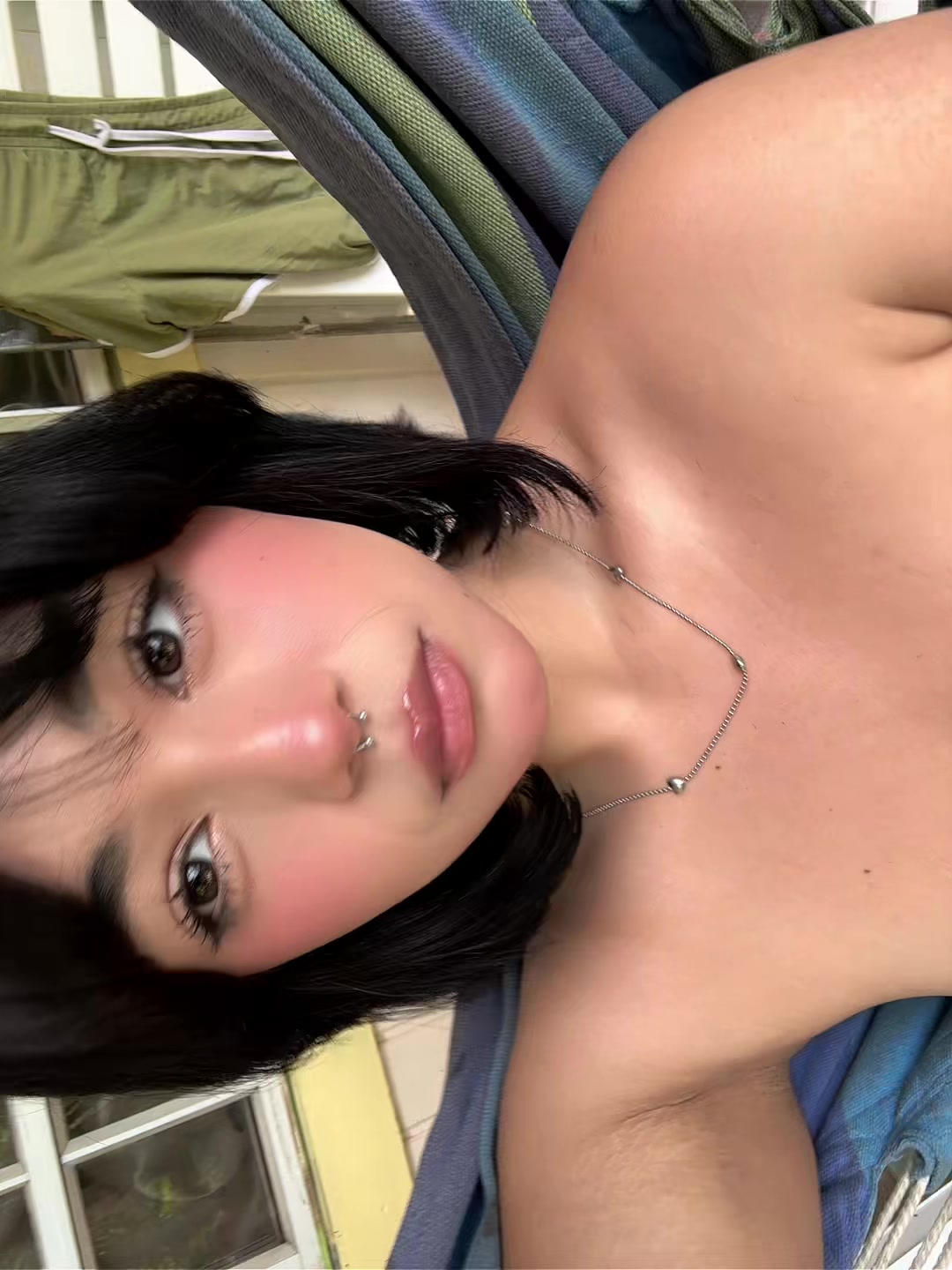 @✯