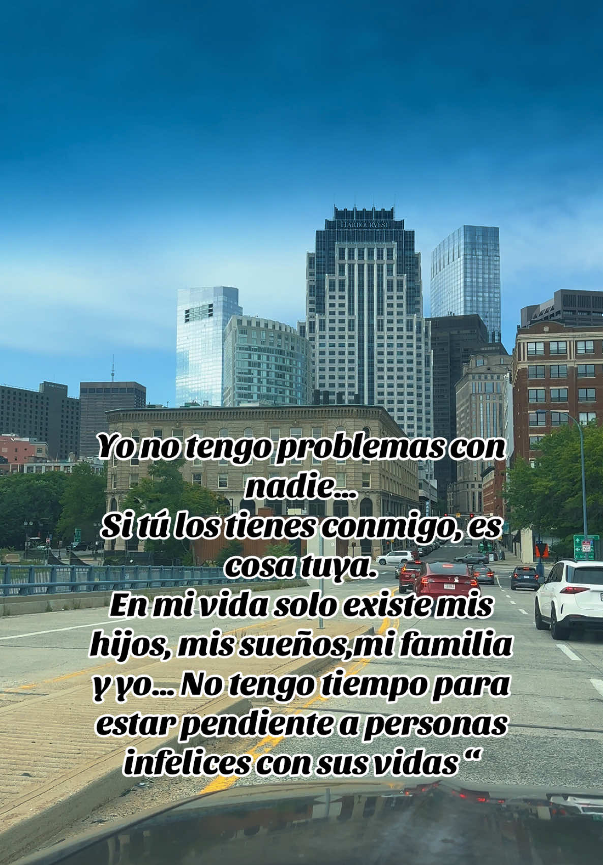 @Yineris