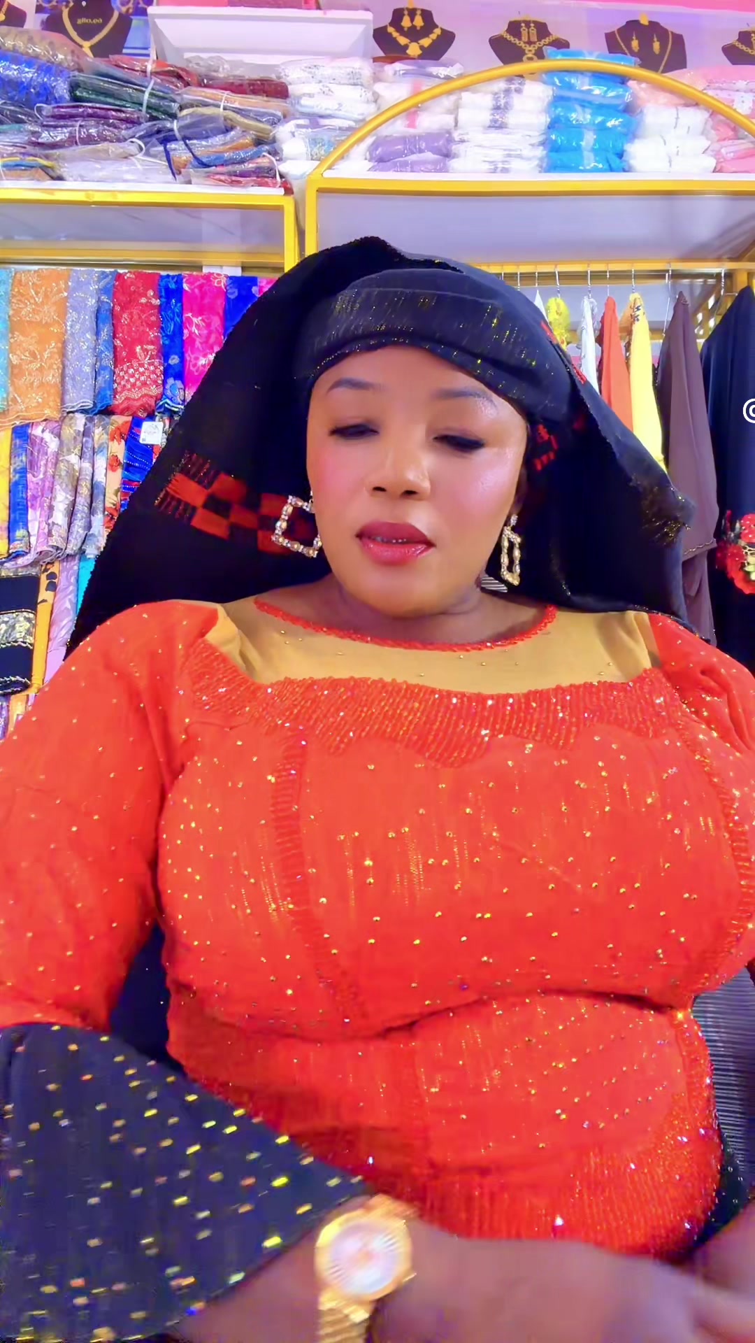 @Ayaatworld