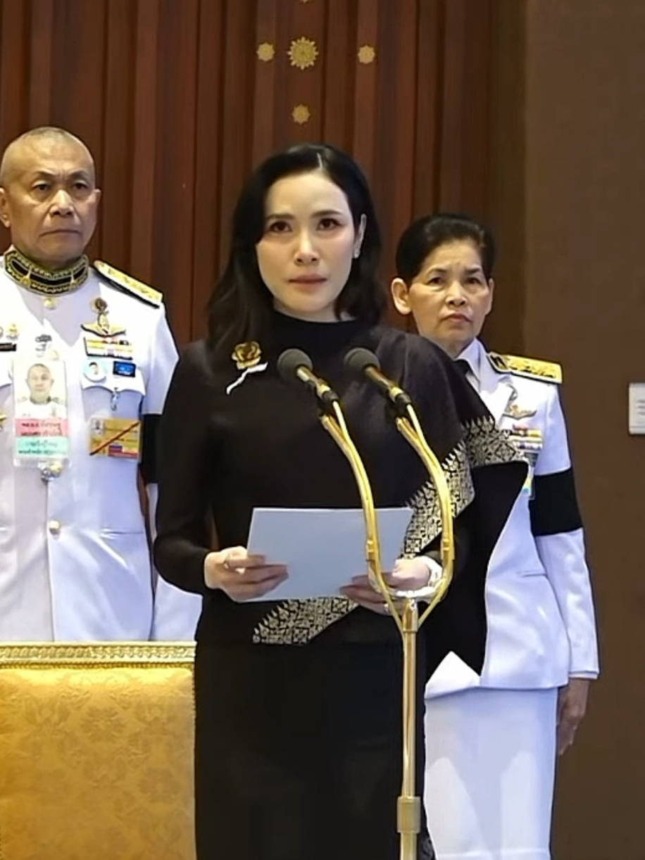 @รักเจ้าคุณพระ "สินีนาถ"