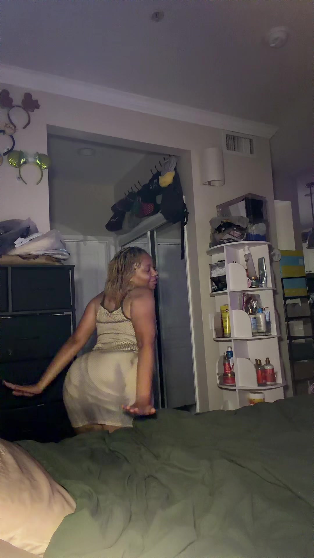 @Sekquiree