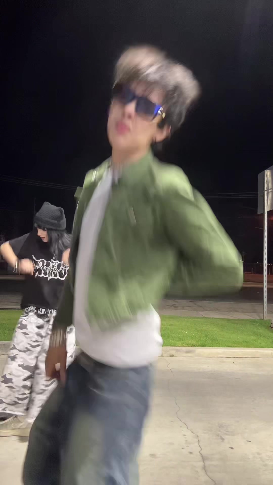 @Joji