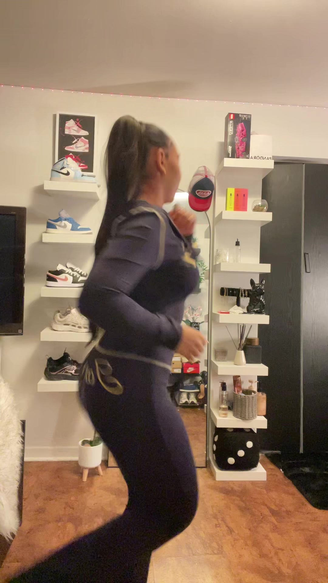 @Yana 🕷️🕸️
