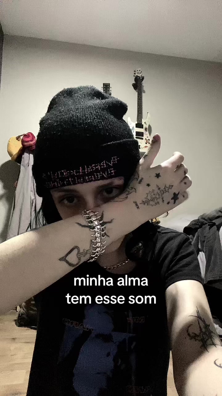 @lilboisa 👻