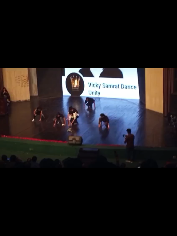 @Gullnawaz_official