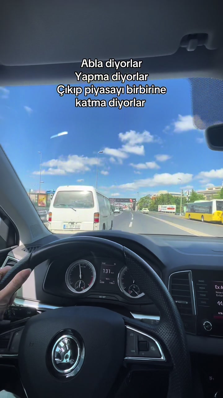 @mrrvgll