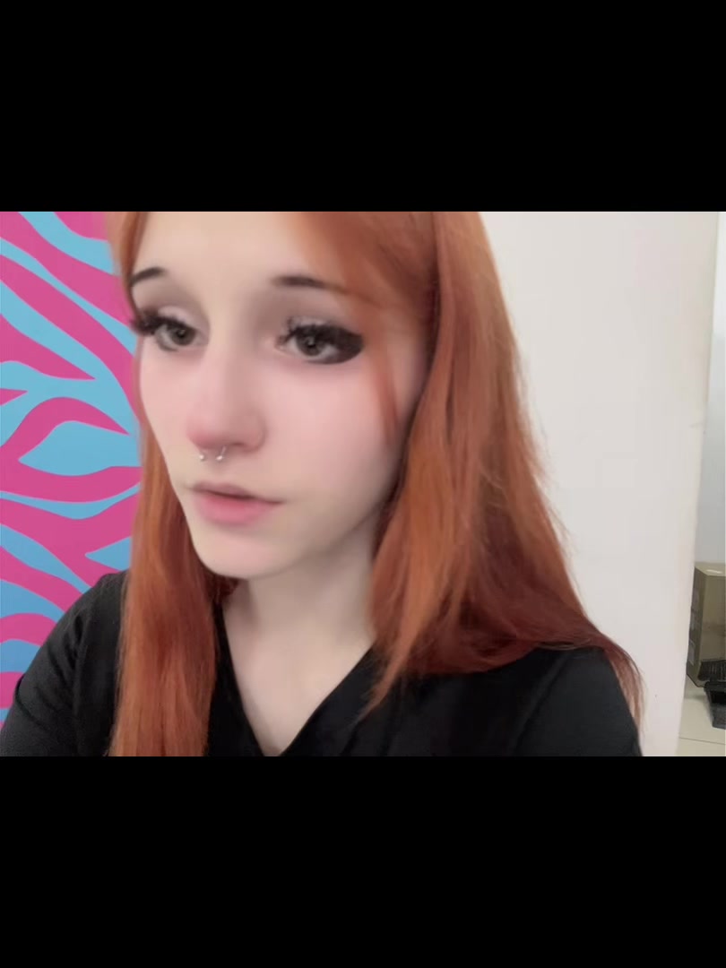@кошка