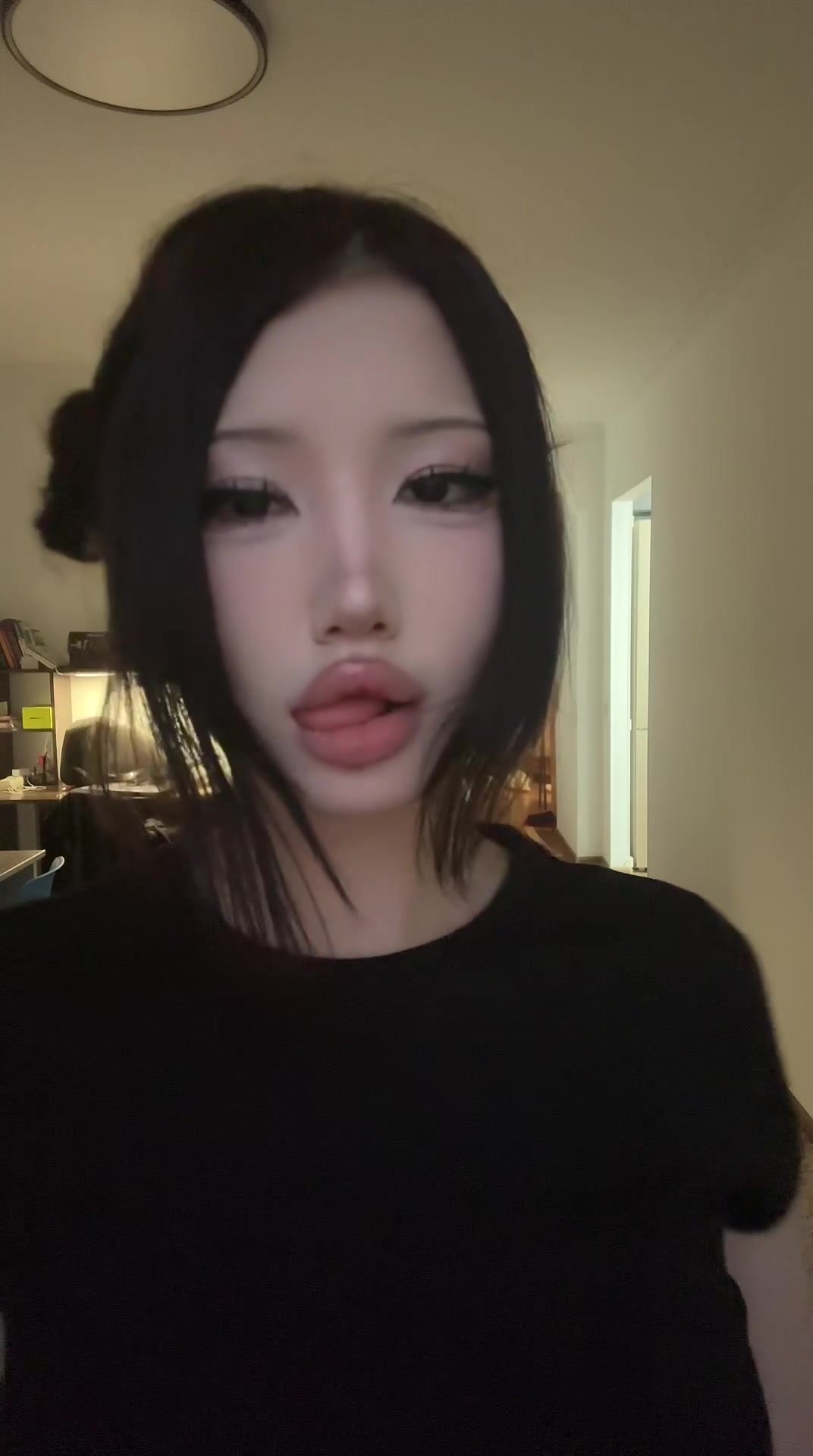 @hidew
