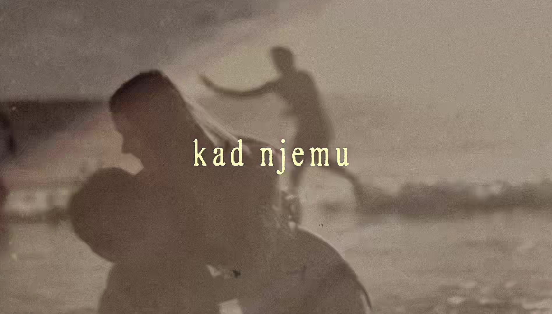 @☾