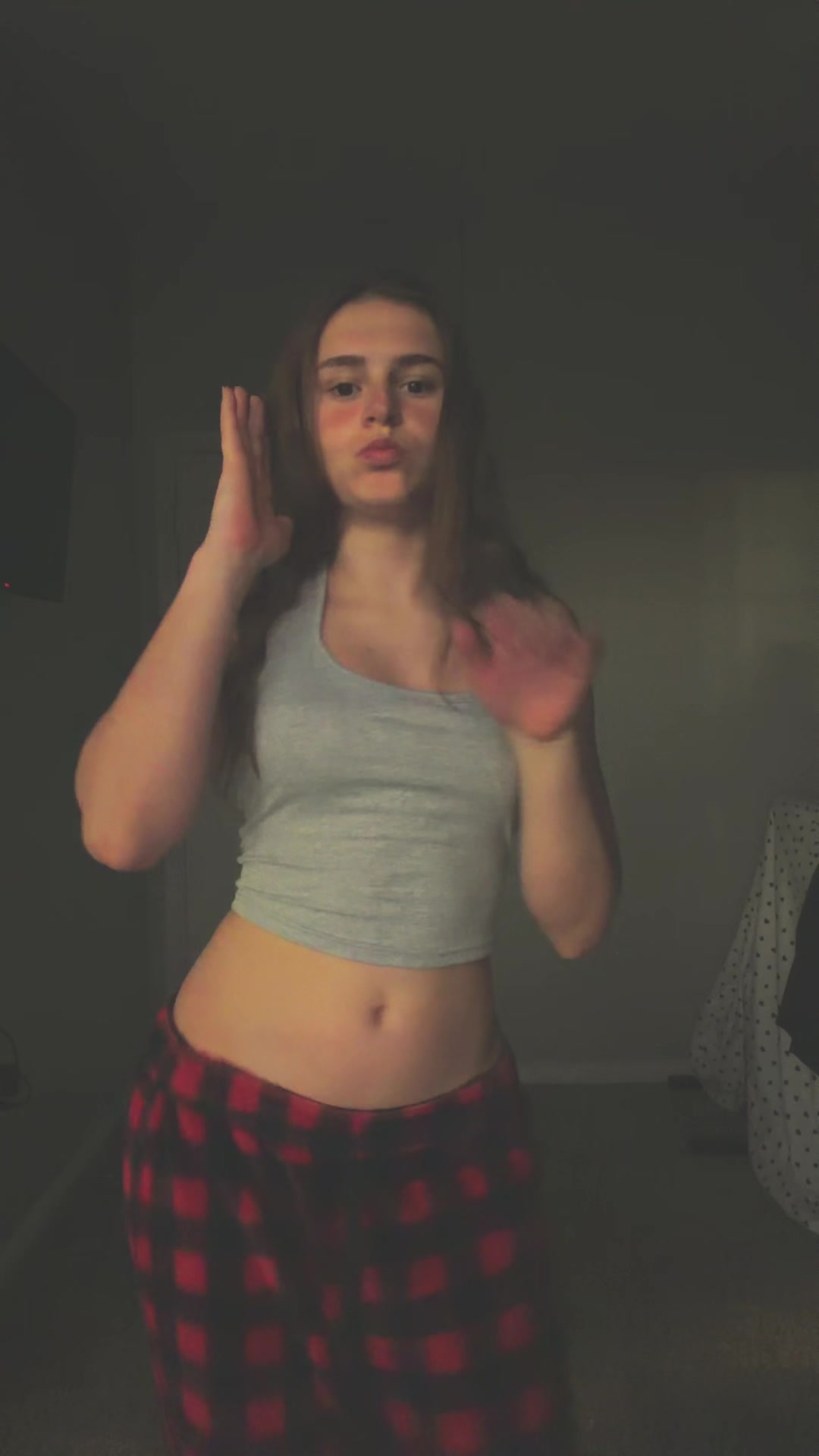 @🐥