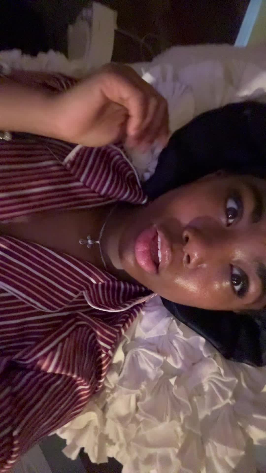 @milkcookiesandurmom