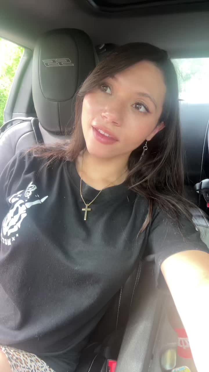 @Alexis 🦋