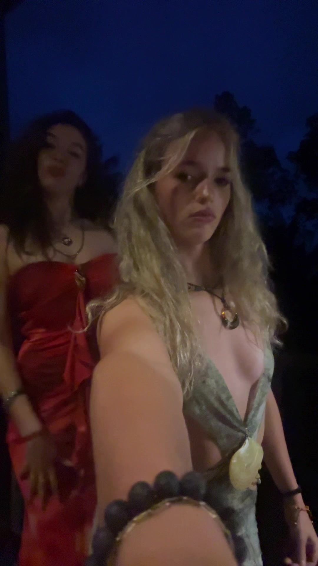 @_sydneyking12_