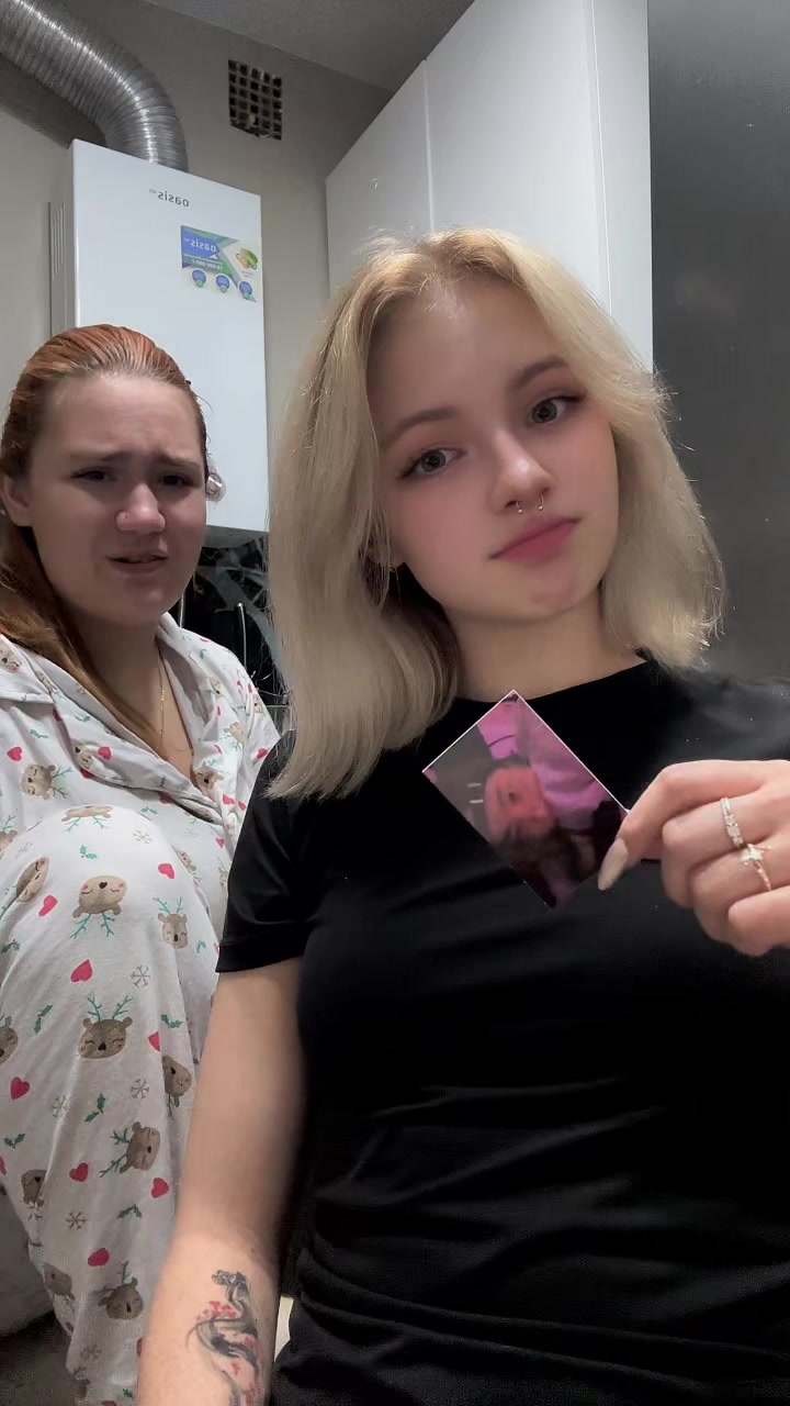 @алисончик🤍
