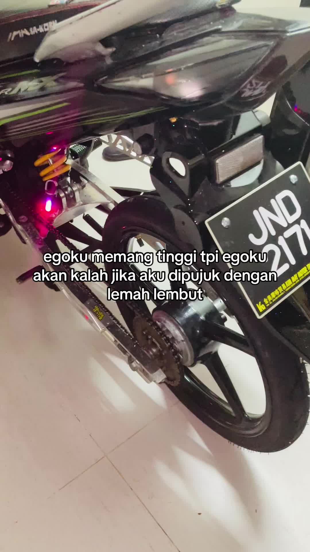 @+011