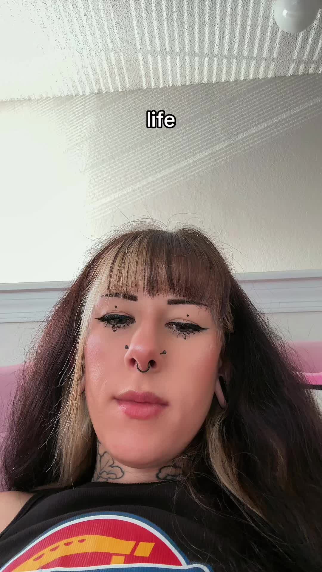 @𝖑𝖎𝖓𝖟𝖒𝖊𝖈