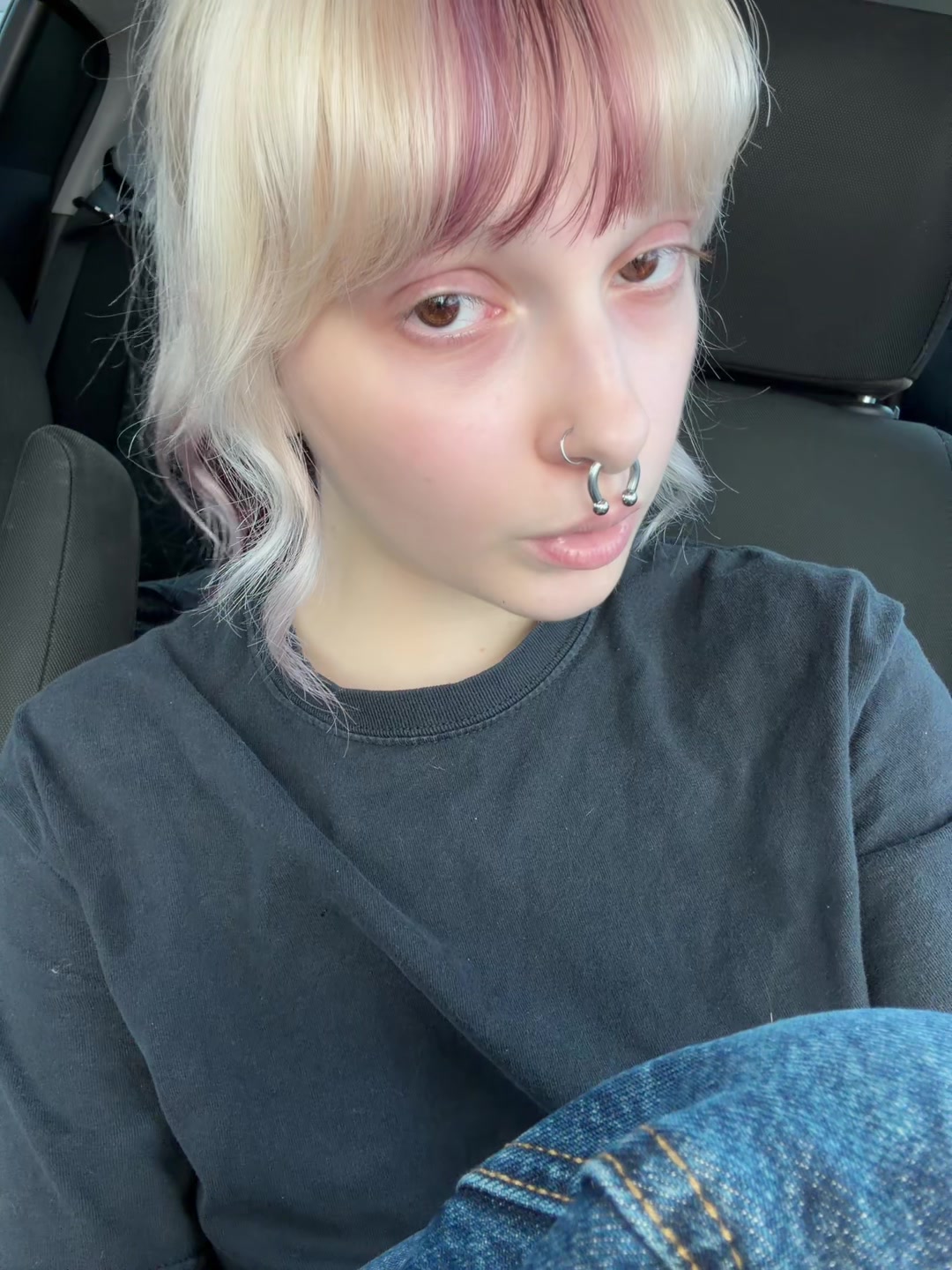 @ᏊˊꈊˋᏊ
