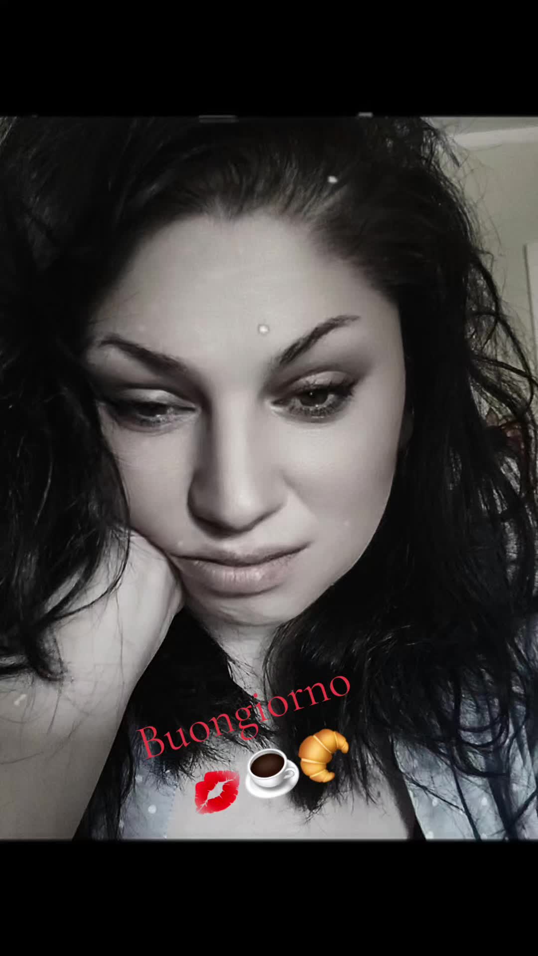 @SpLeNdiDa_FoLliA❤🌹