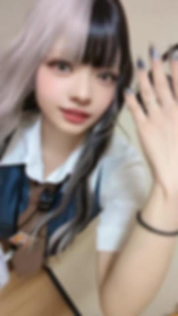 @れなれな