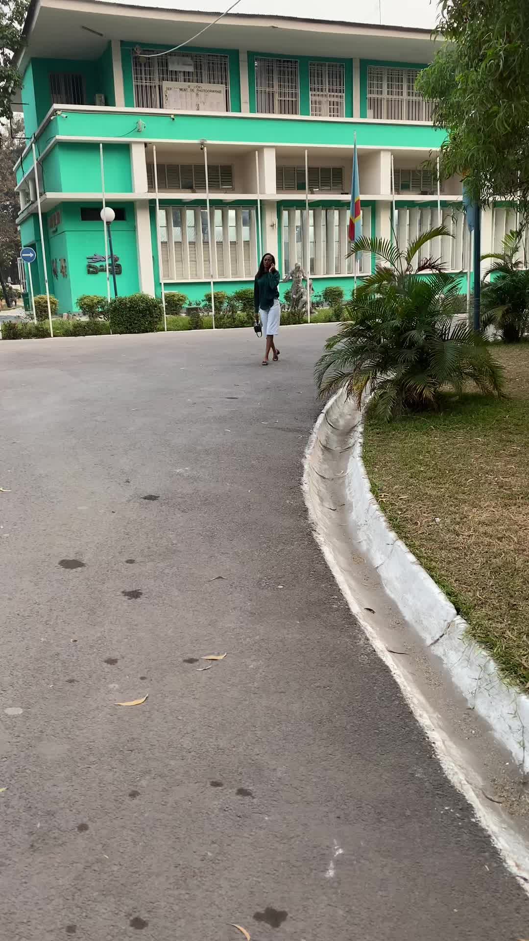 @MISS CHERATONNE 🇨🇩