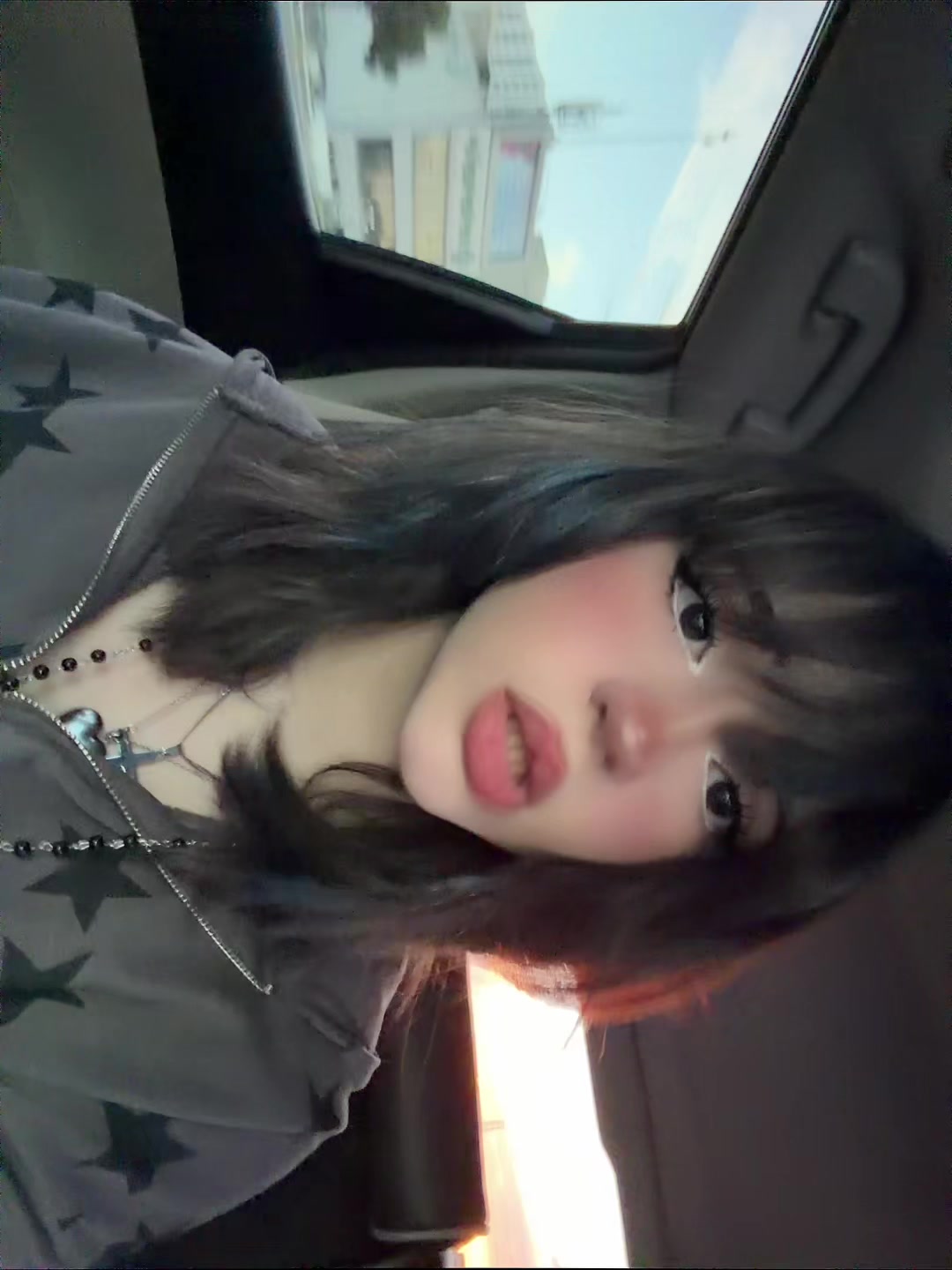 @Mehrsa