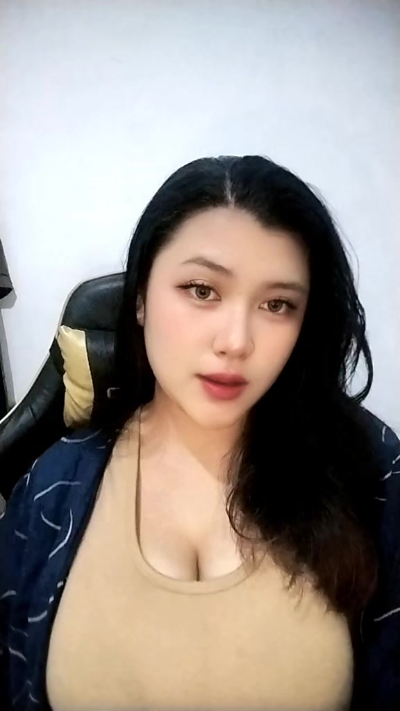 @Queen💋