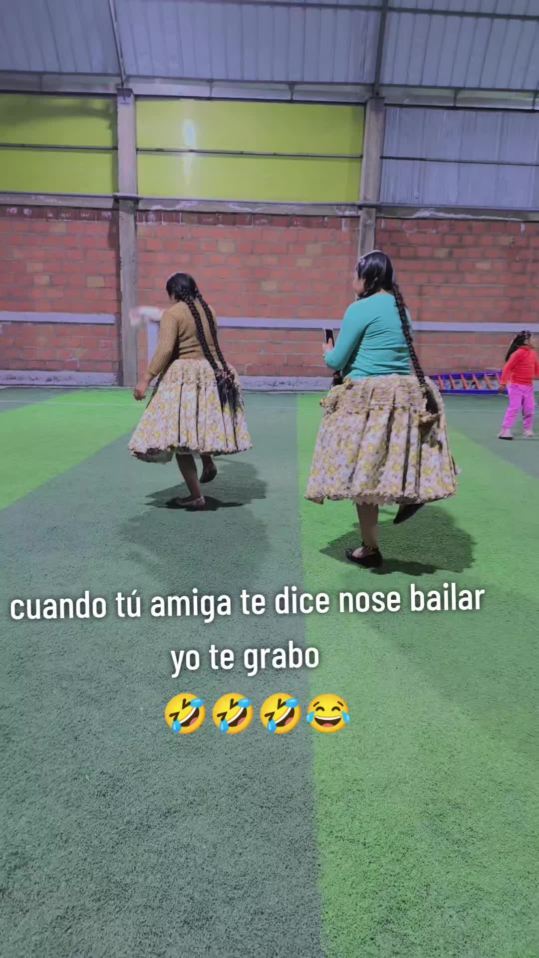 @yanely