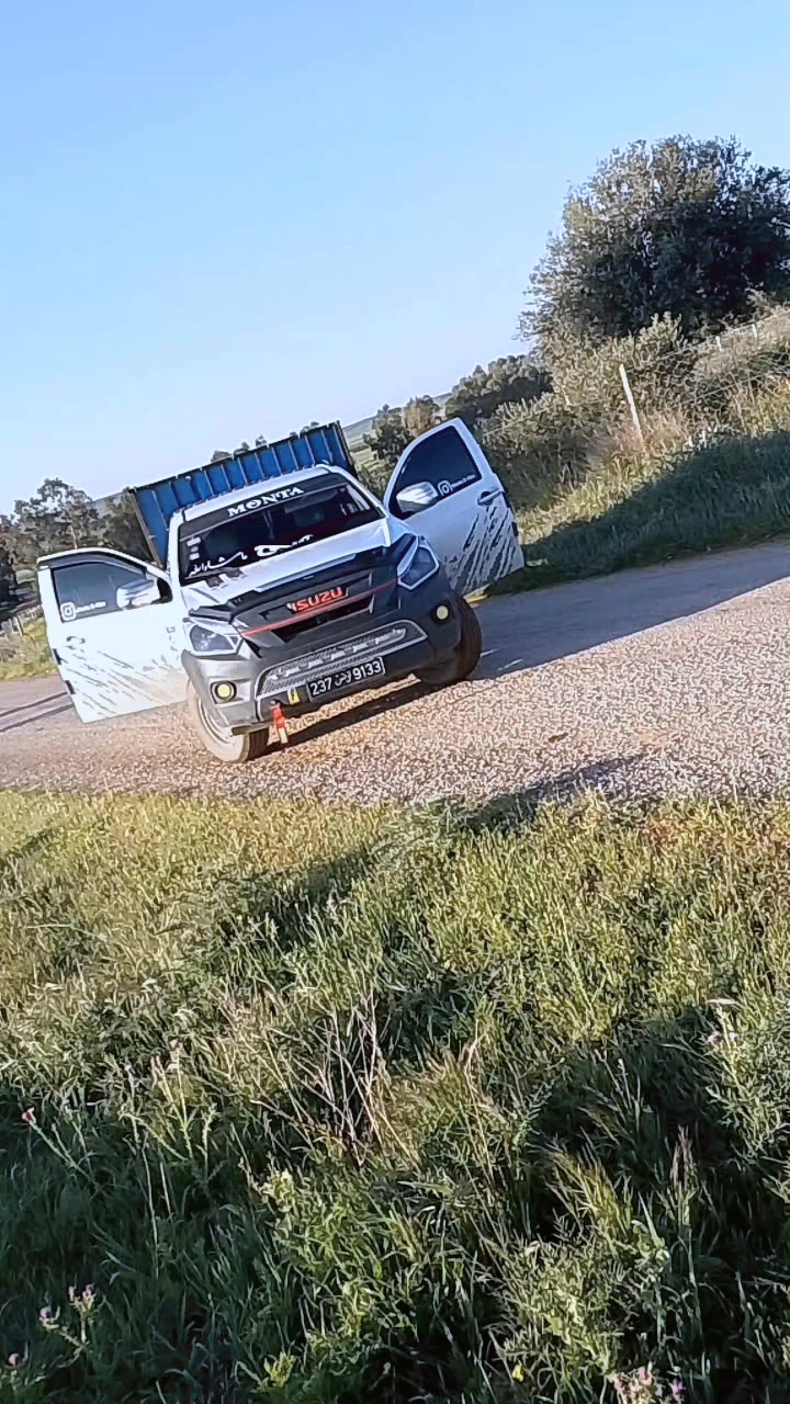 @monta D-max