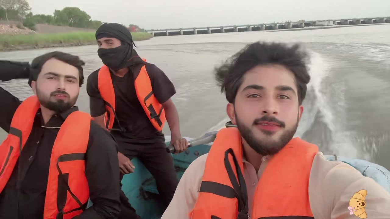 @😎شیراز بھٹی😎
