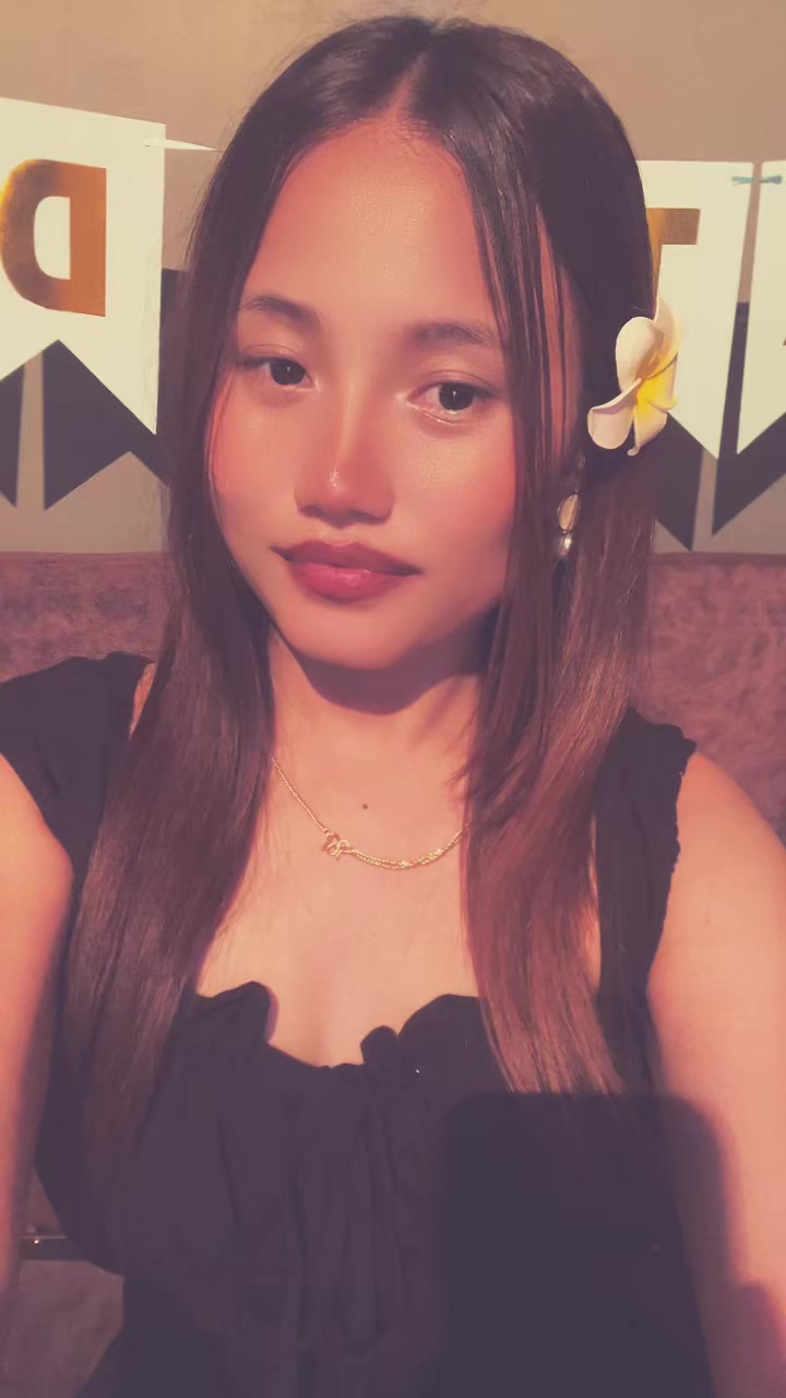 @Sanjana🫶