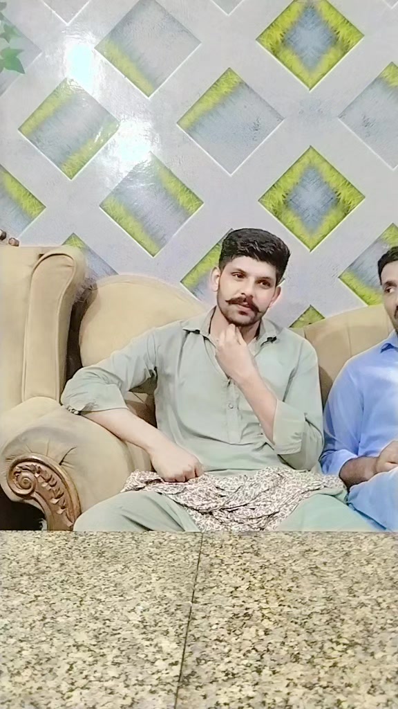 @راجہ شانی ہوں یار