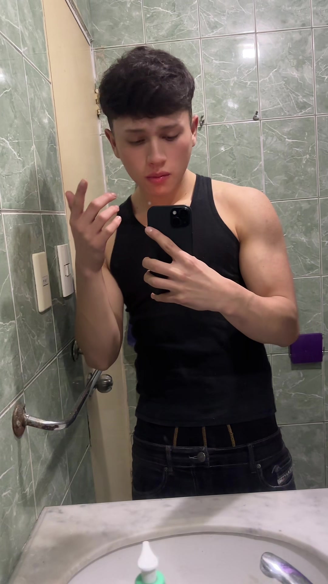 @🌟