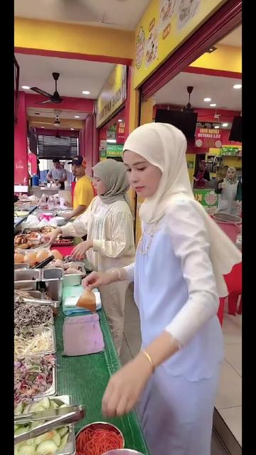 @Cik Roses 🌹