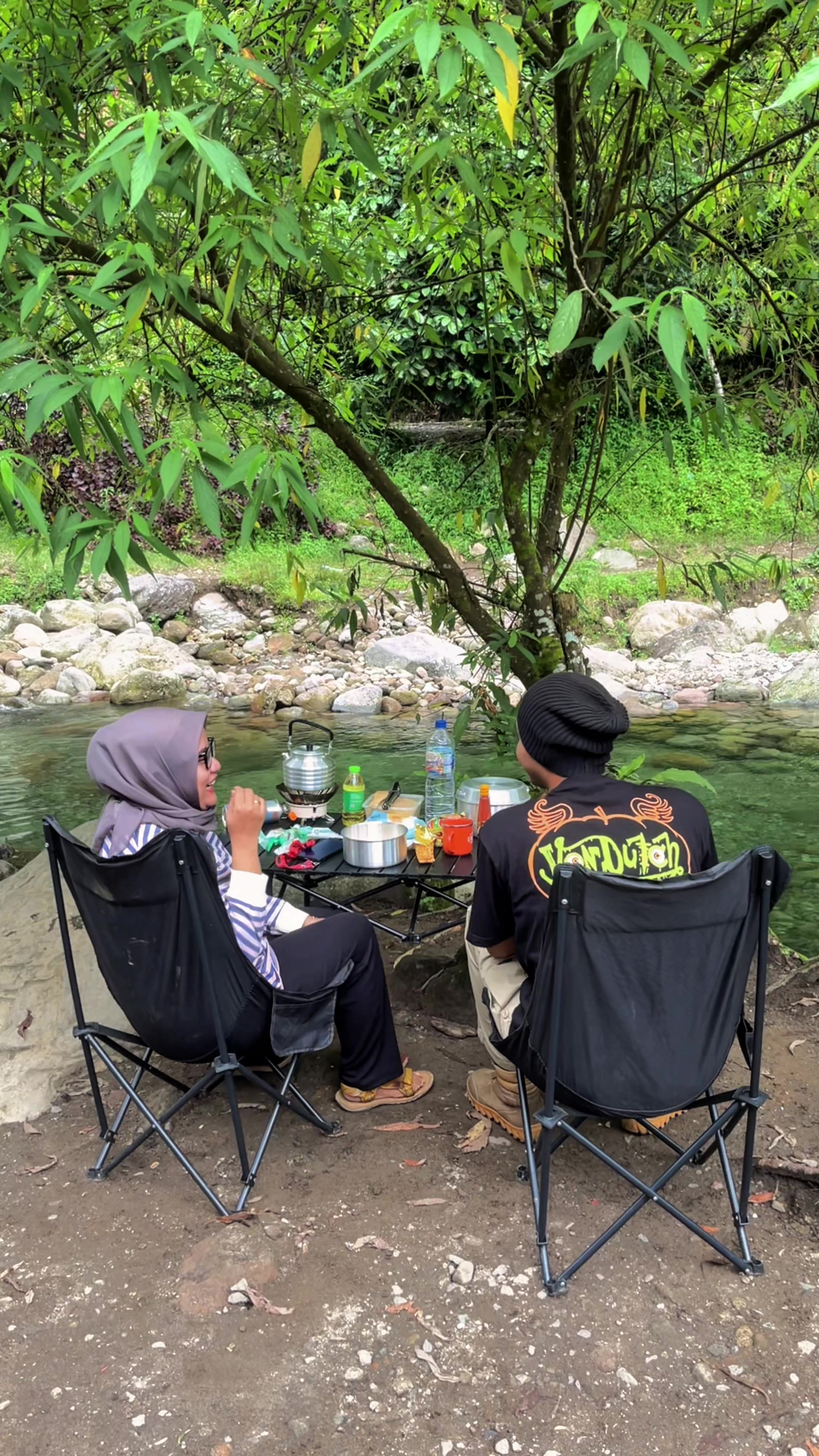 @dindinn02