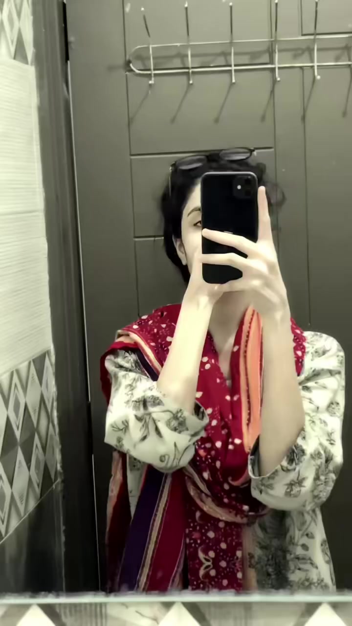 @𝐌𝐚𝐡 𝐍𝐨𝐨𝐫♡