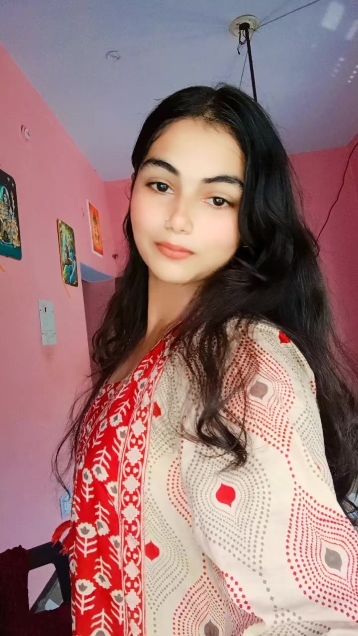 @Deepa_🩷✨