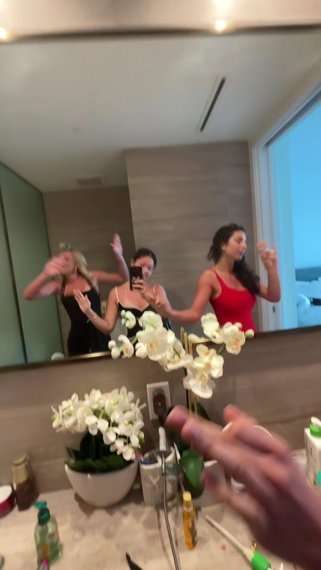 @kat
