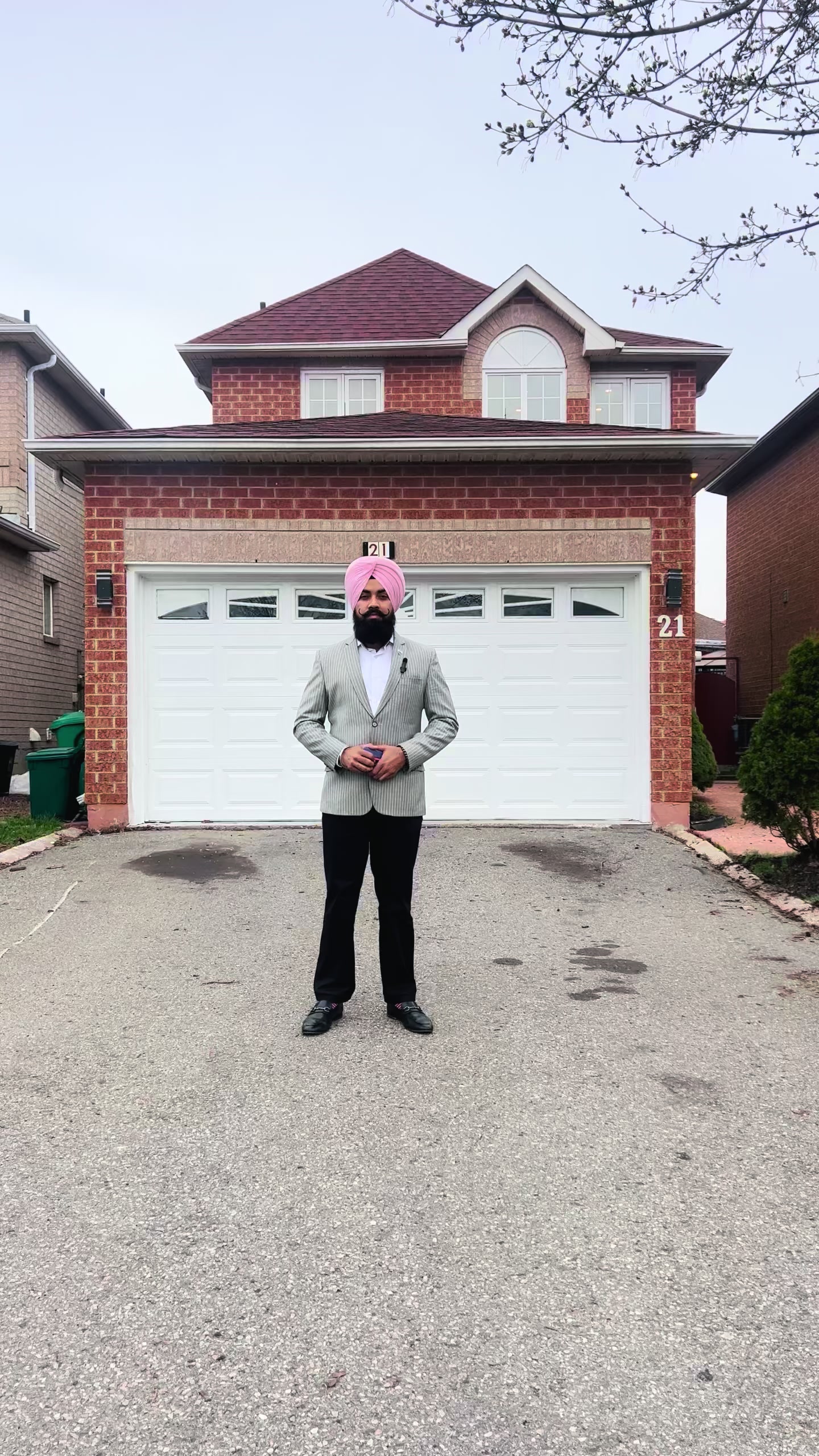 @RAVSHARAN SINGH | REALTOR