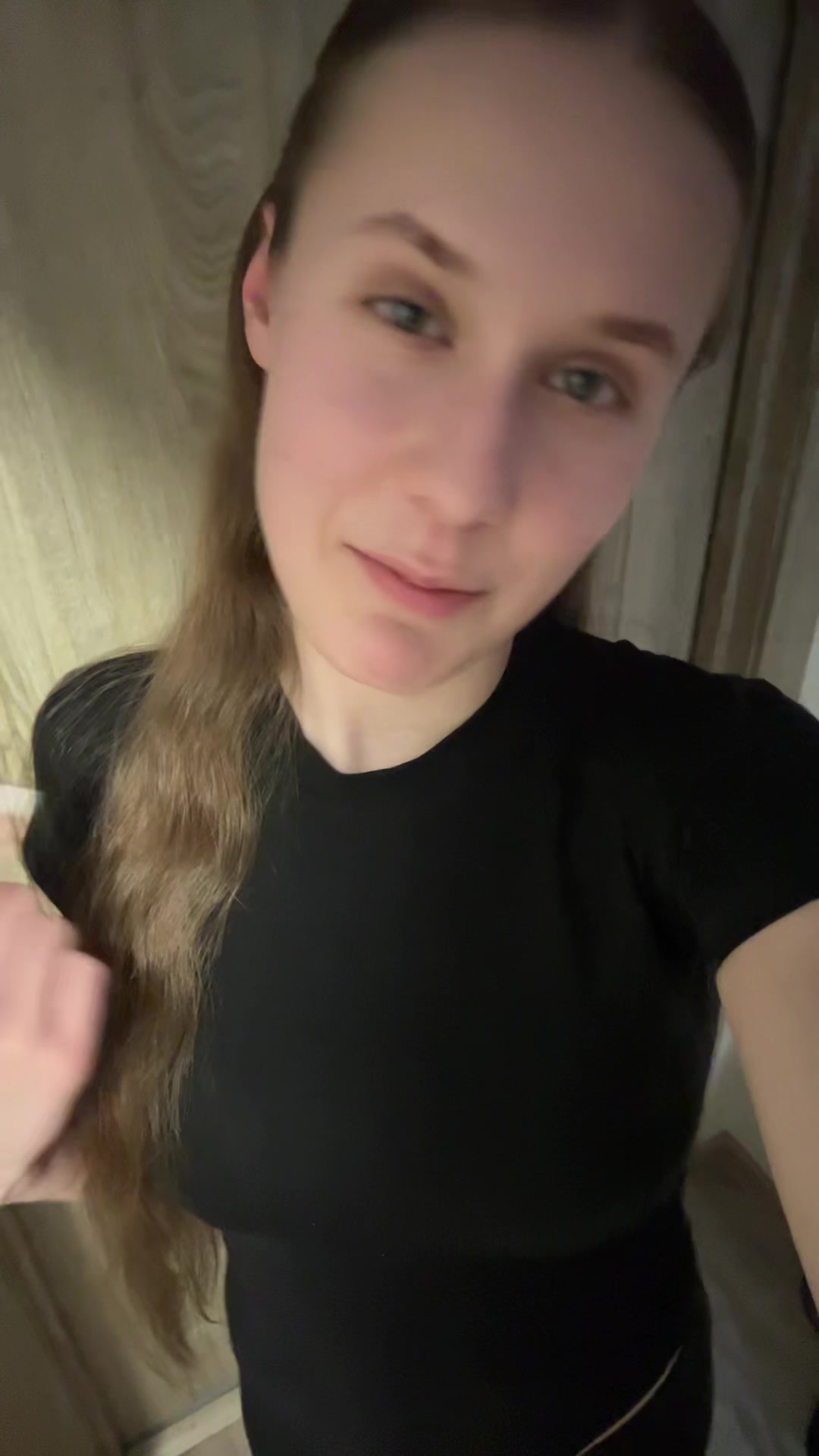 @Златик🌸💖