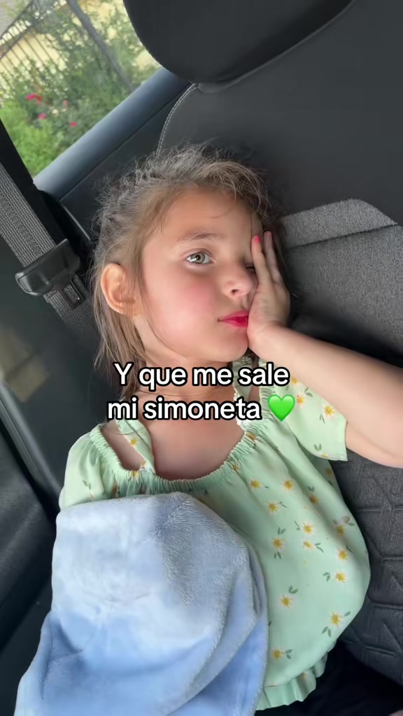 @Danielaa