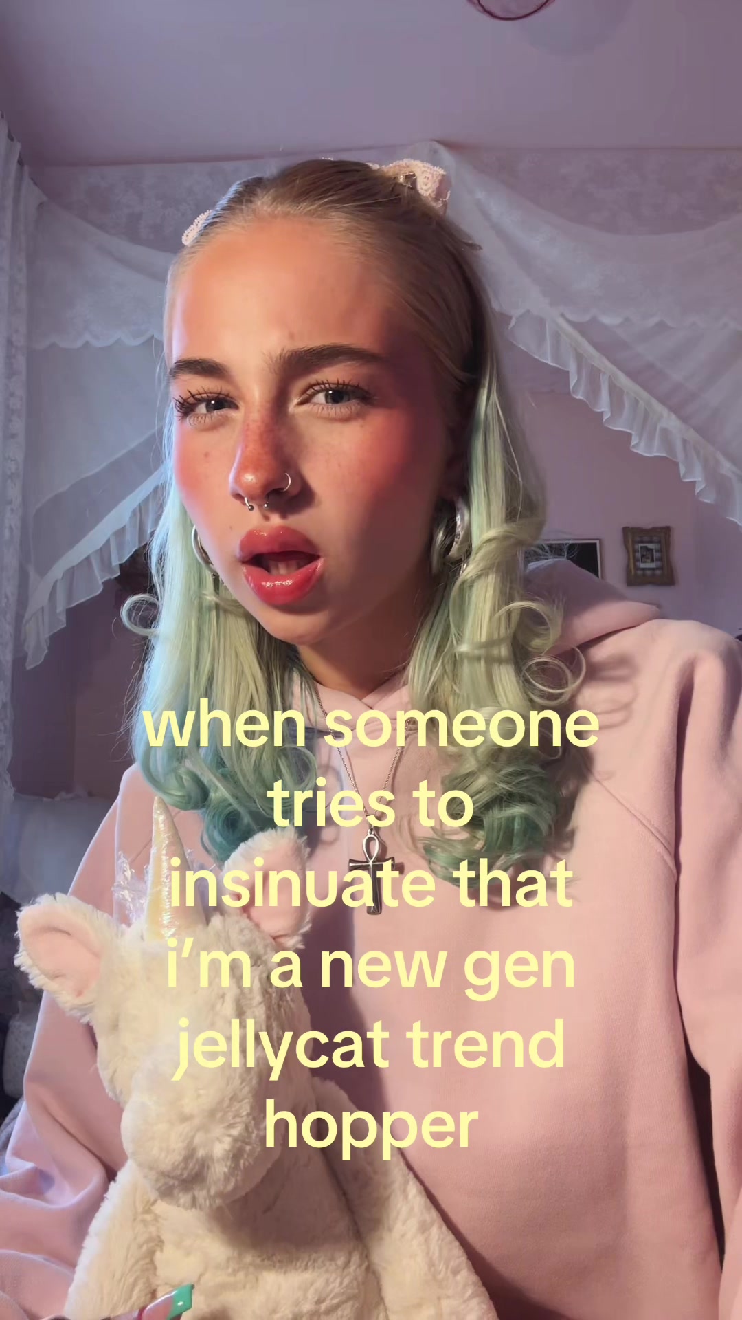 @️