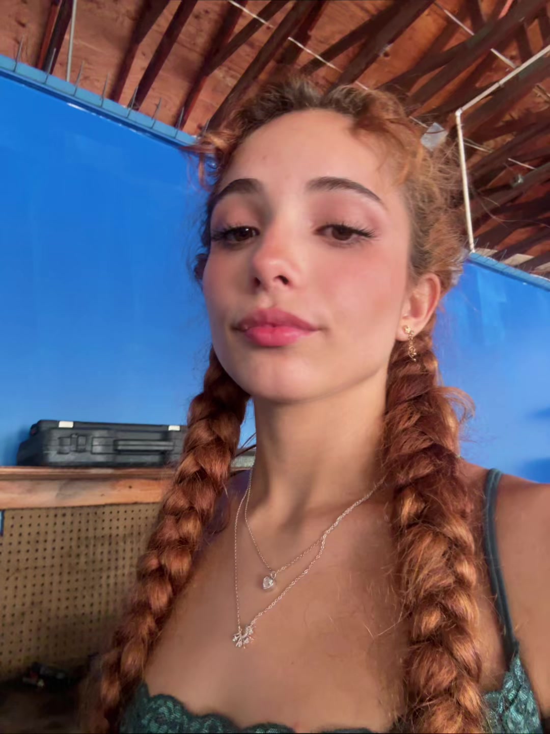 @Muuhziiii