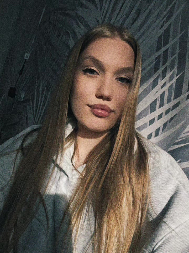 @asya_vladimirova18