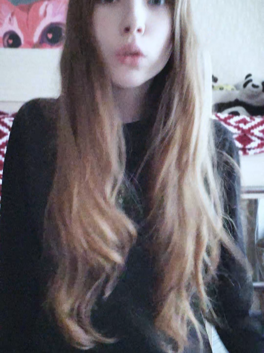 @krissweq