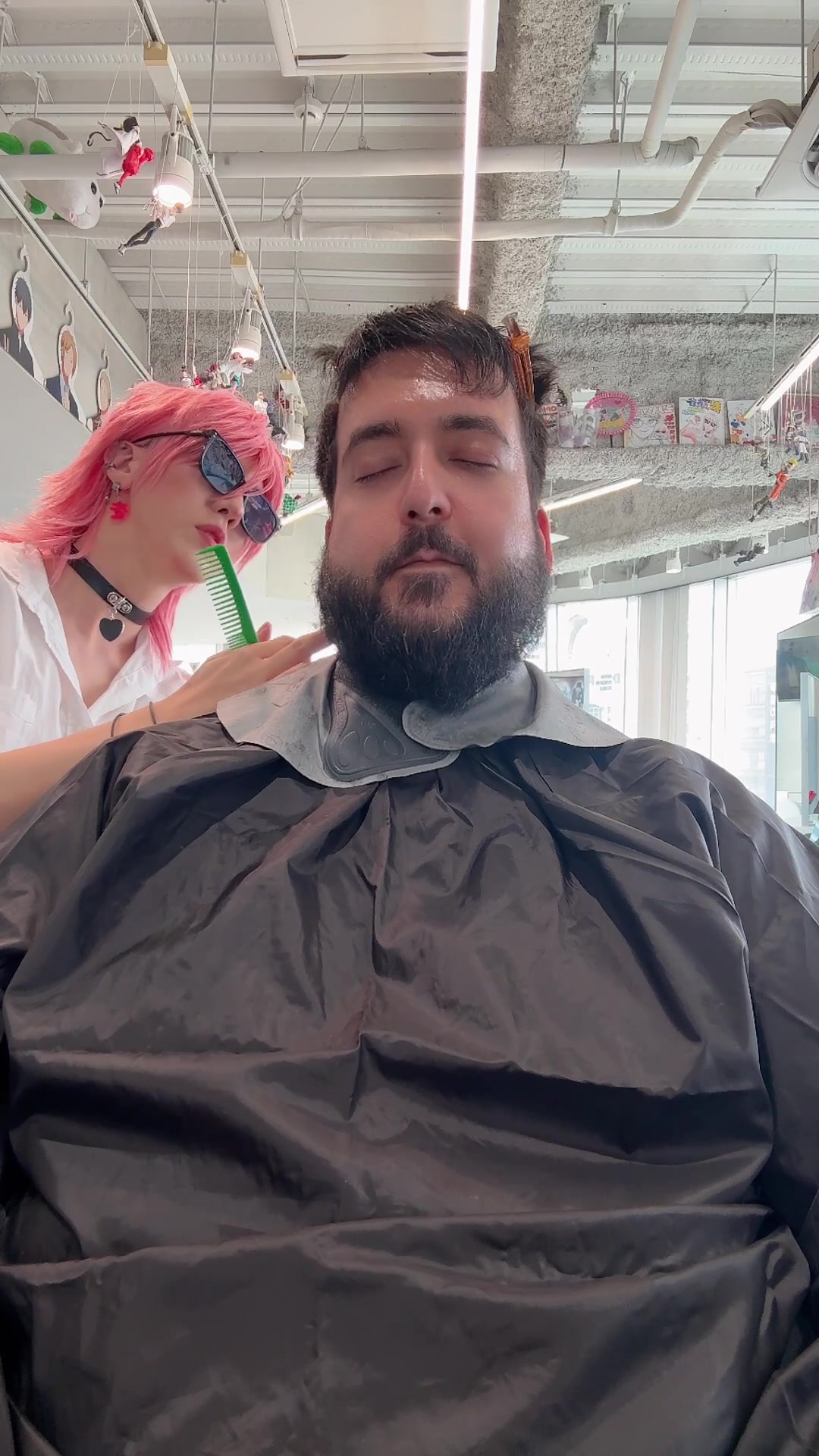 @限界オタク美容師🍄✂️