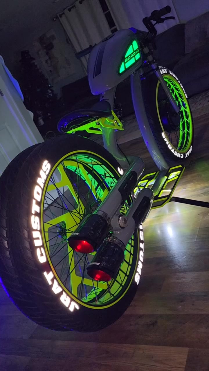 @Jrat Custom E-Bikes