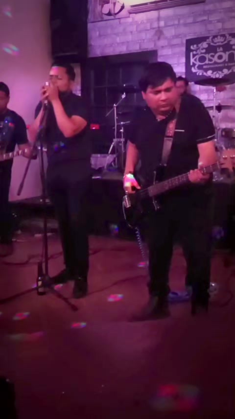 @LosBurdelOficial
