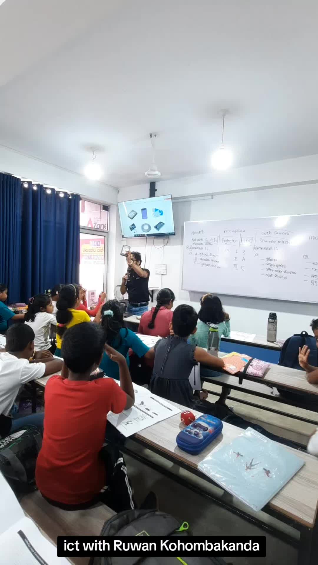 @Ruwan Kohombakanda